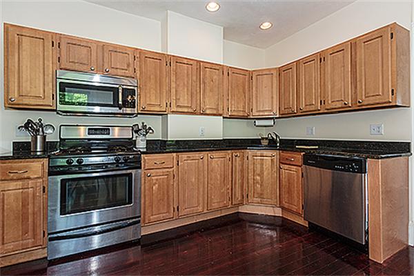 183 Rindge Avenue, Unit 2 Cambridge, MA 02140 - Photo 7 of 19
