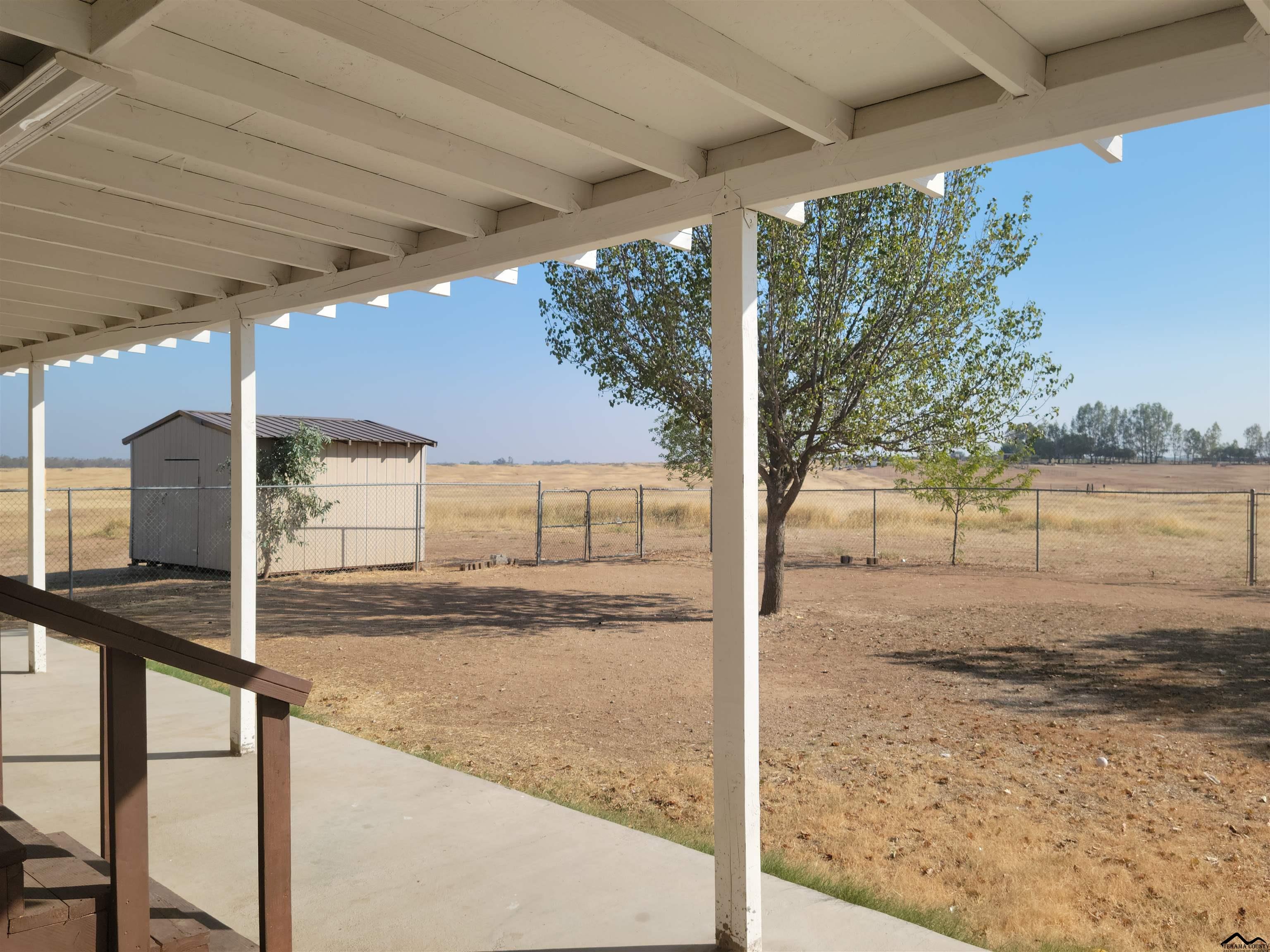 24295 Easy Street Corning, CA 96021 - Photo 7 of 25