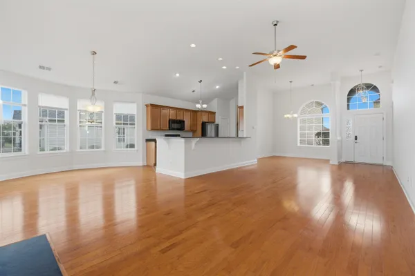 $2,600 | 1712 Sauer Court, Surfside Beach, SC 29575