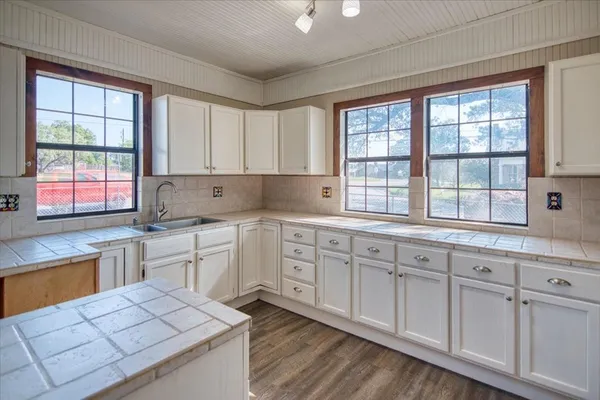$155,000 | 654 North Live Oak Street, Mason, TX 76856