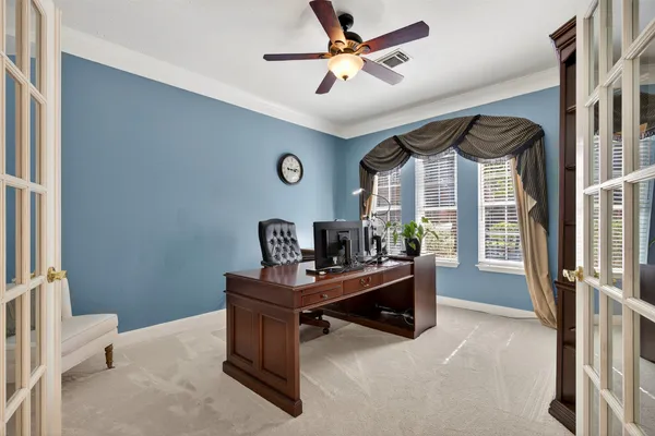 $899,000 | 19 Baylark Place, The Woodlands, TX 77382