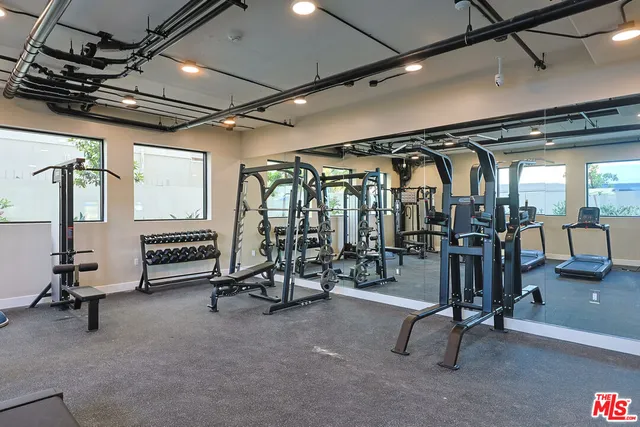 $3,700 | 1037 Dewey Avenue, Unit 604, Los Angeles, CA 90006