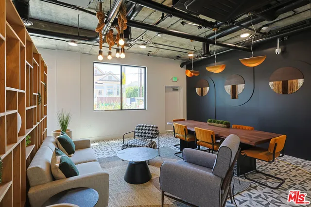 $3,700 | 1037 Dewey Avenue, Unit 604, Los Angeles, CA 90006