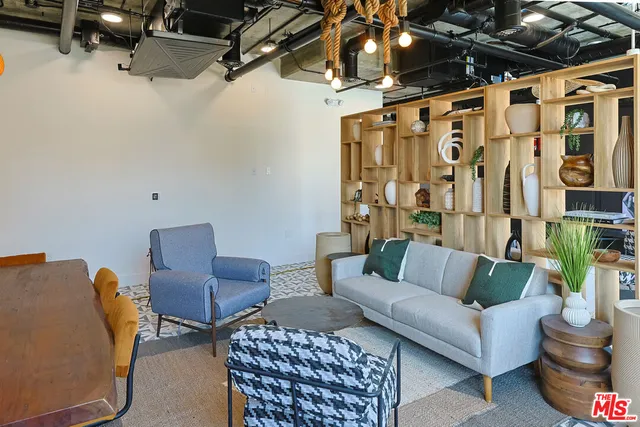 $3,700 | 1037 Dewey Avenue, Unit 604, Los Angeles, CA 90006