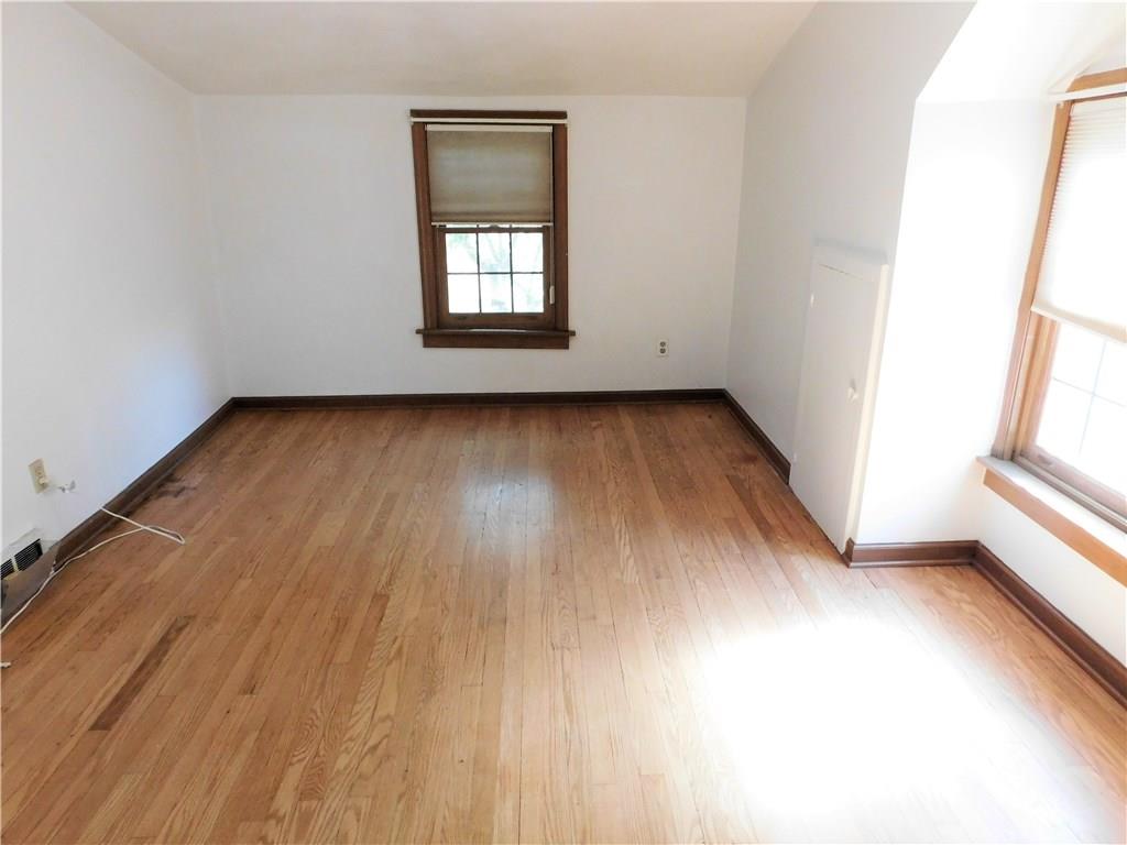 317 Duff Road Pittsburgh, PA 15235 - Photo 15 of 25 Gallery Image 15
