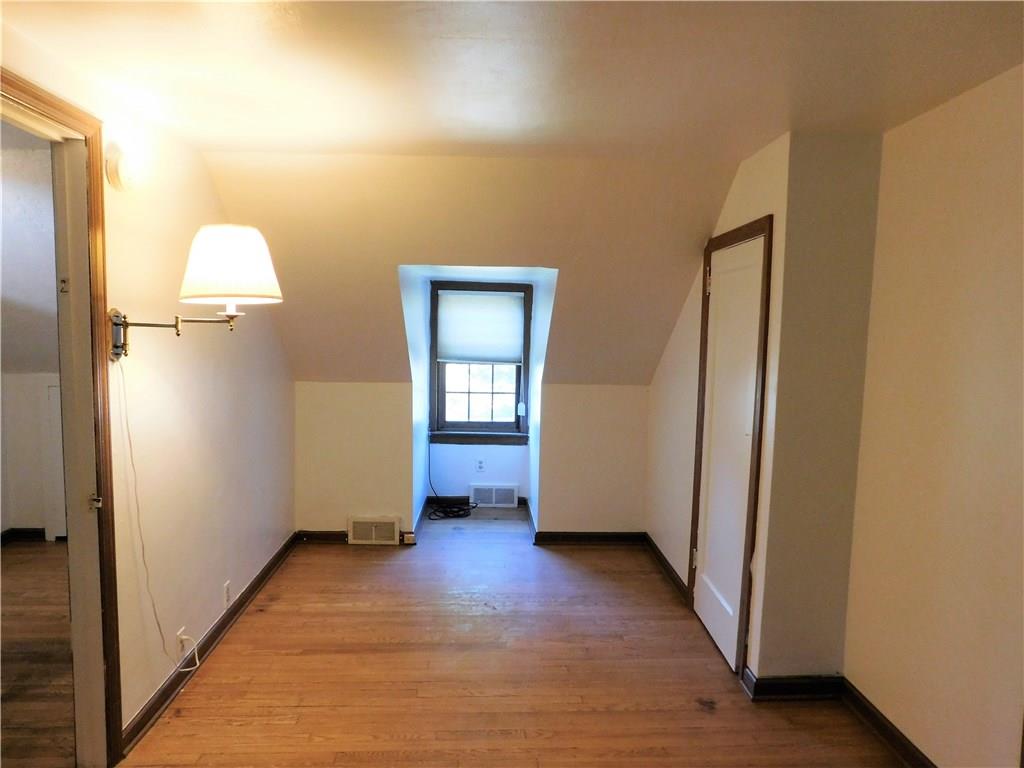 317 Duff Road Pittsburgh, PA 15235 - Photo 18 of 25 Gallery Image 18