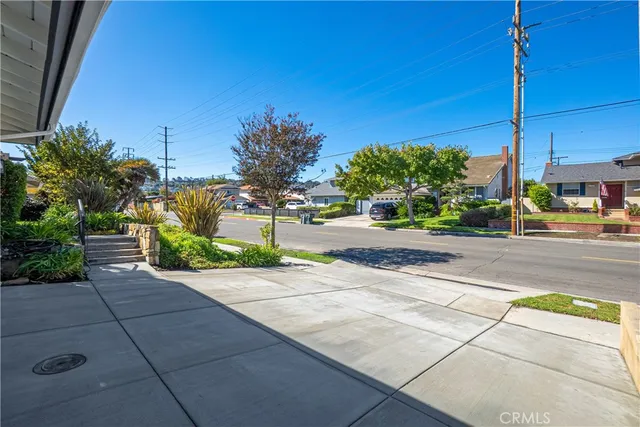 $1,675,000 | 23318 Ocean Avenue, Torrance, CA 90505