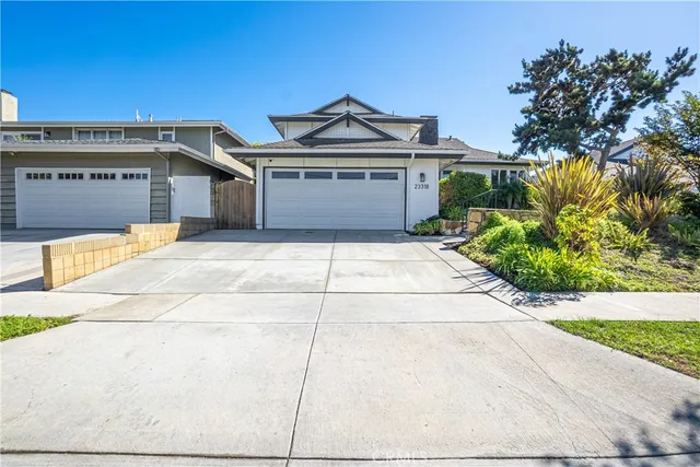 $1,675,000 | 23318 Ocean Avenue, Torrance, CA 90505