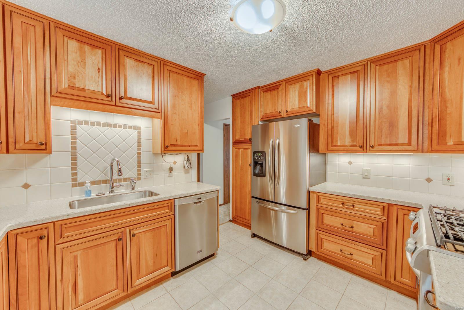 3573 Yaeger Road St. Louis, MO 63129 - Photo 14 of 36 Gallery Image 14
