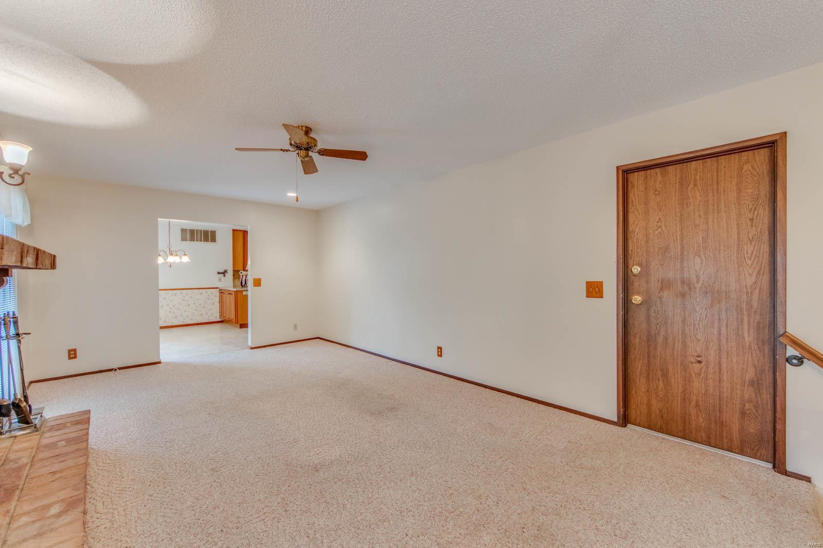 3573 Yaeger Road St. Louis, MO 63129 - Photo 22 of 36 Gallery Image 22