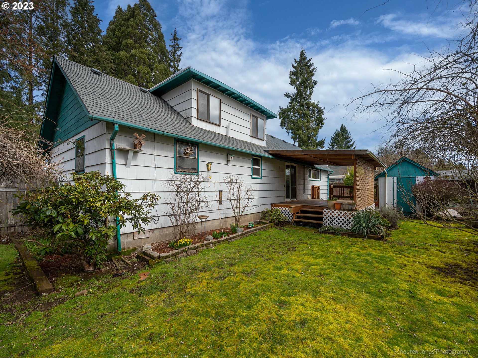 663 West Fairview Drive Springfield, OR 97477 - Photo 31 of 32