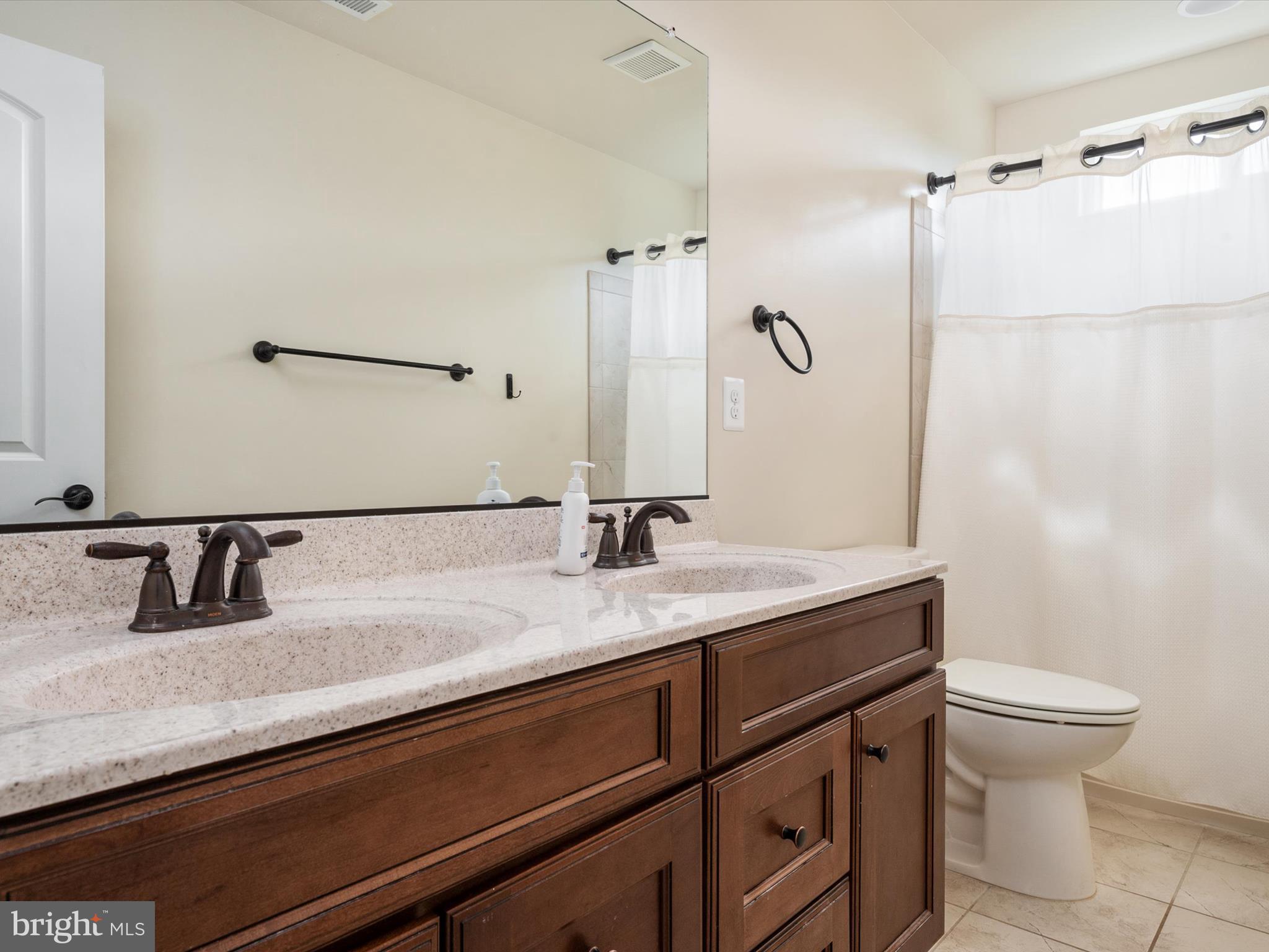 88 Simmons Ridge Road Prince Frederick, MD 20678 - Photo 34 of 59 Dual sinks in hall bath