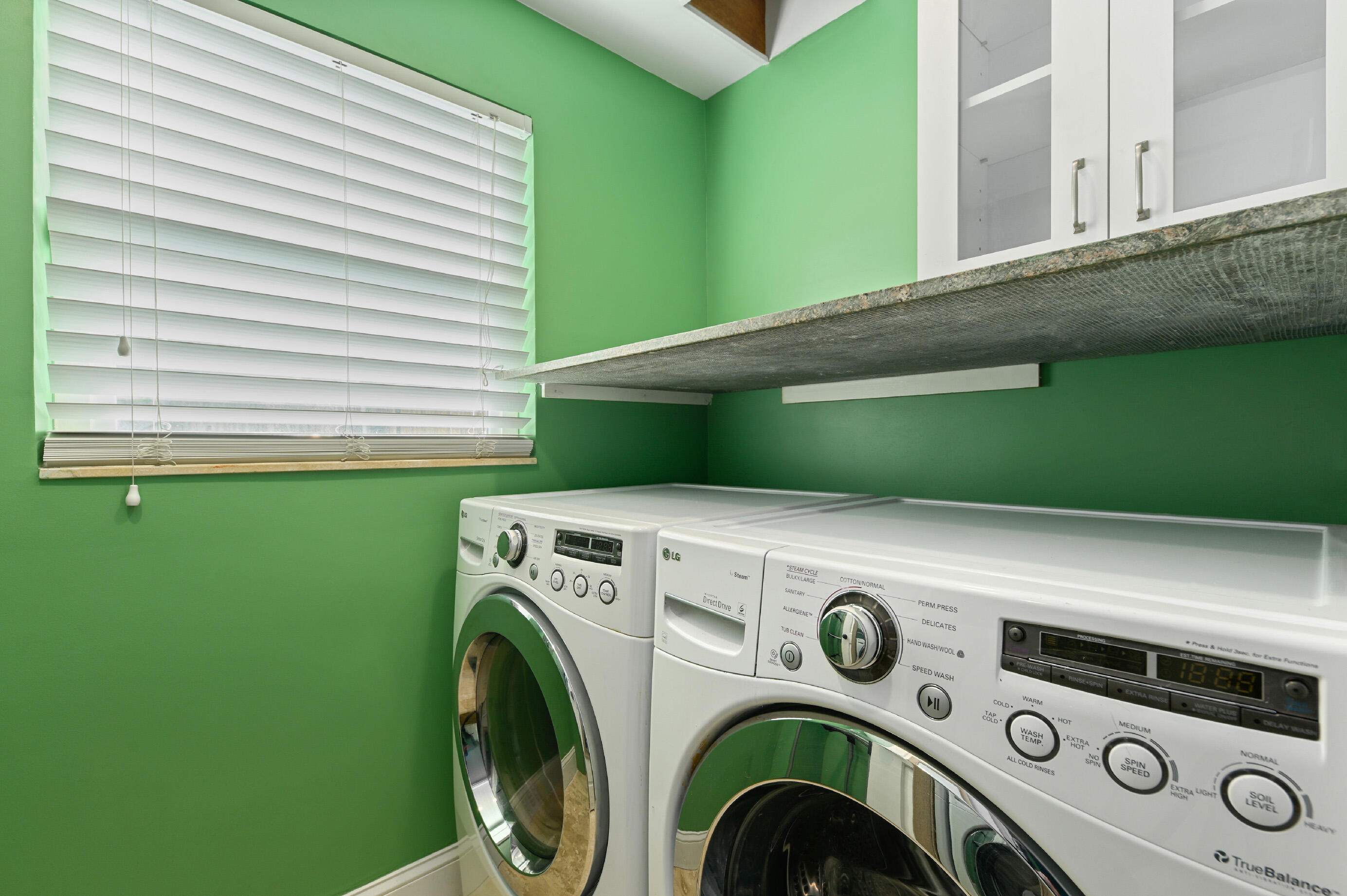 600 Mission Hill Road Boynton Beach, FL 33435 - Photo 39 of 42 a utility room with dryer and washer