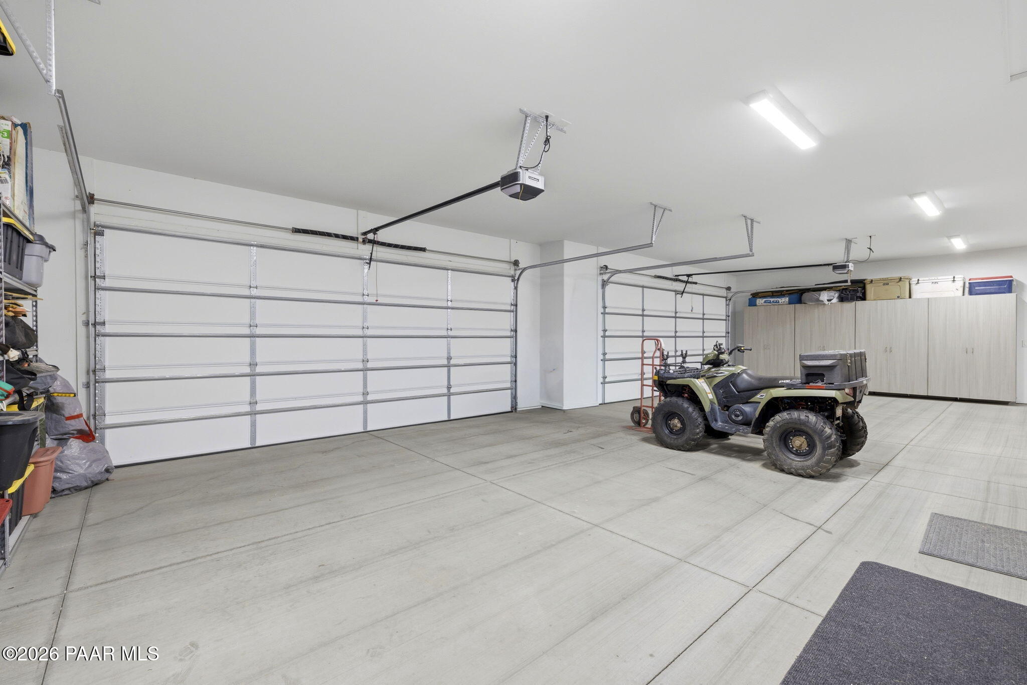 9860 North Loper Road Prescott Valley, AZ 86315 - Photo 26 of 46 34-Garage Interior