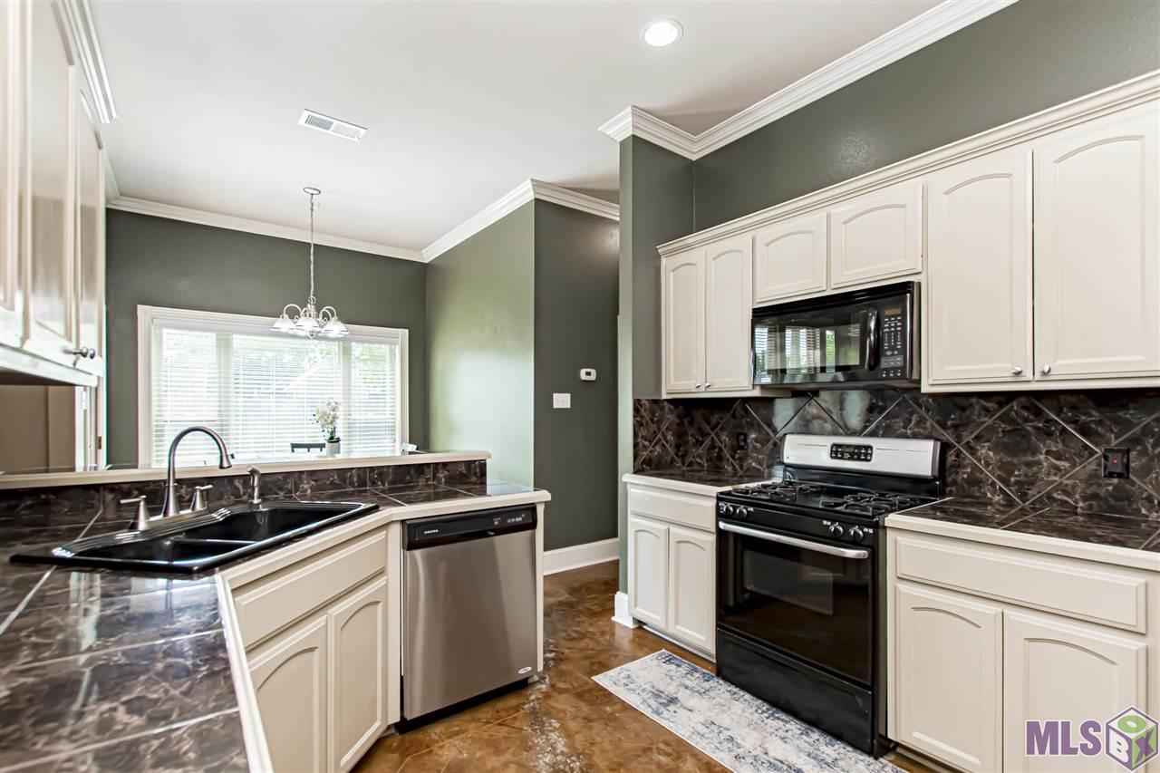 17411 McCrory 1 Road Prairieville, LA 70769 - Photo 12 of 35