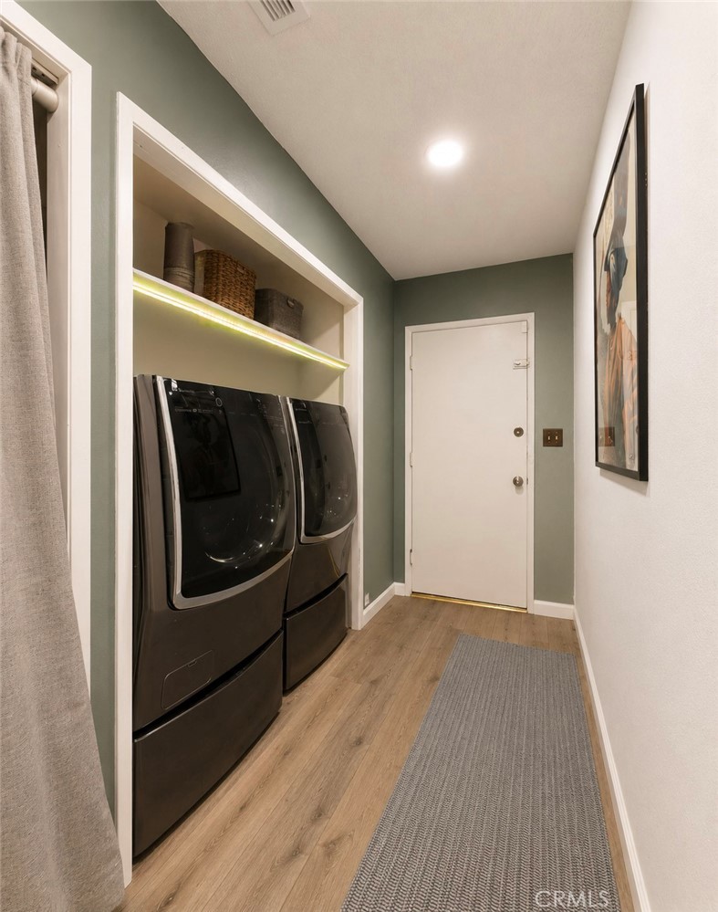 5602 North Sycamore Avenue Rialto, CA 92377 - Photo 18 of 42 Laundry Room