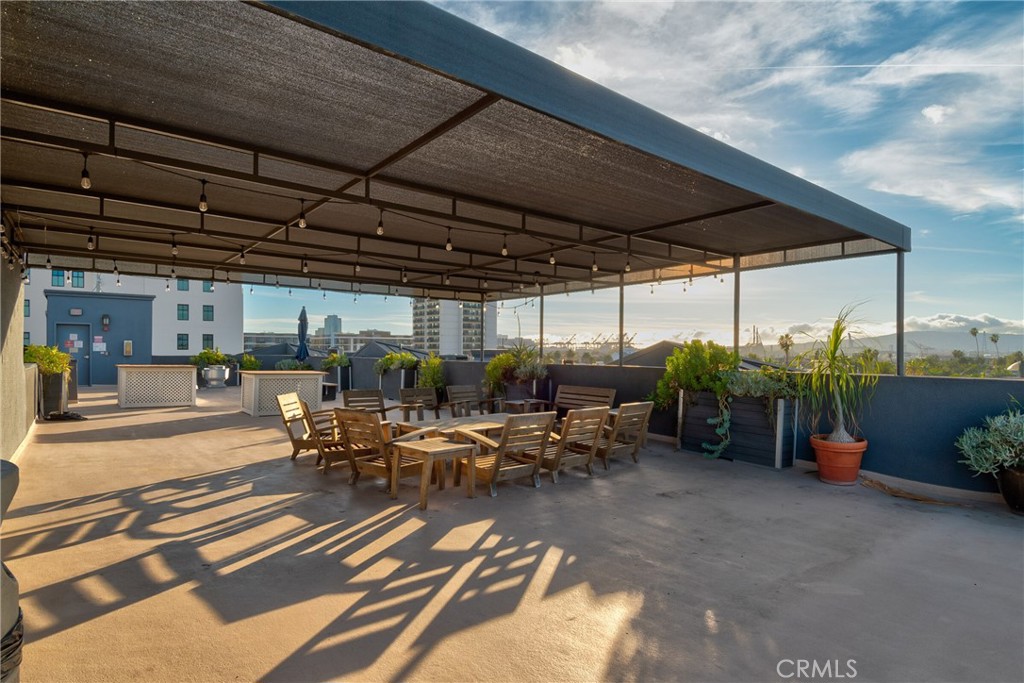 838 Pine Avenue, Unit 118 Long Beach, CA 90813 - Photo 31 of 35