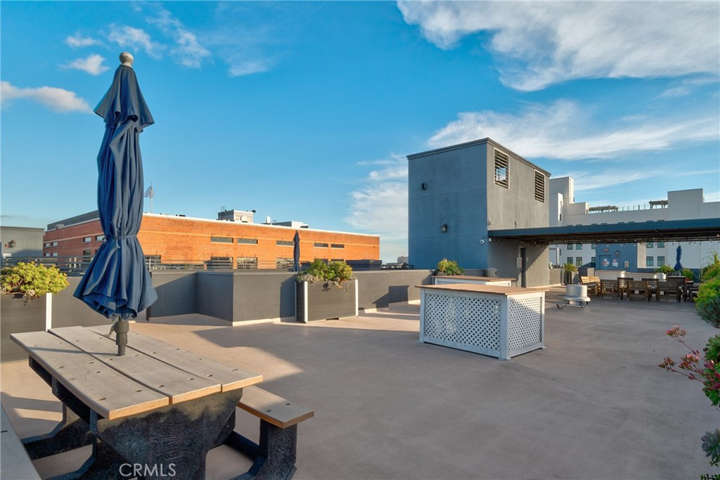 838 Pine Avenue, Unit 118 Long Beach, CA 90813 - Photo 32 of 35