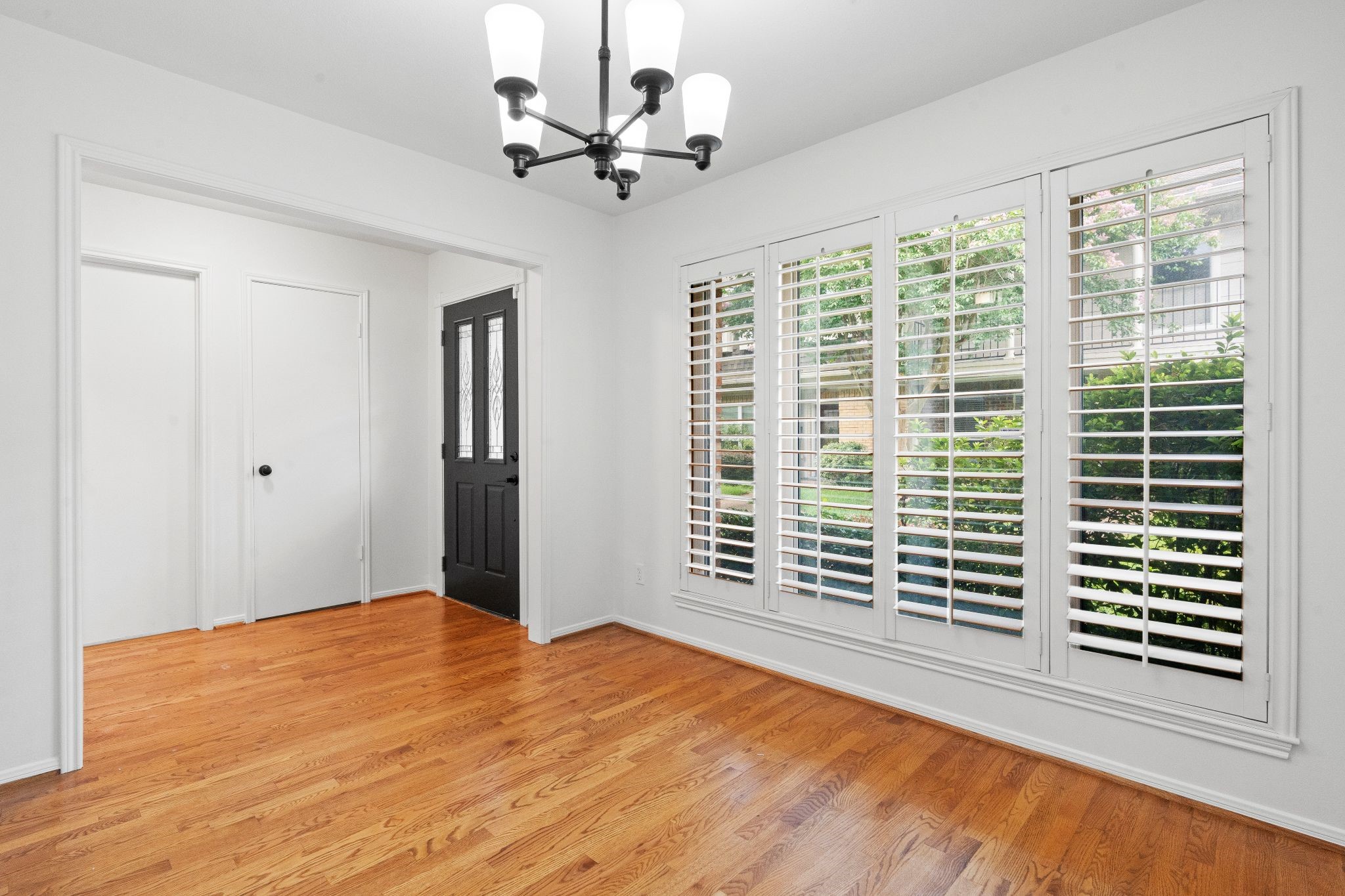 727 Bunker Hill Road, Unit 15 Houston, TX 77024 - Photo 3 of 45