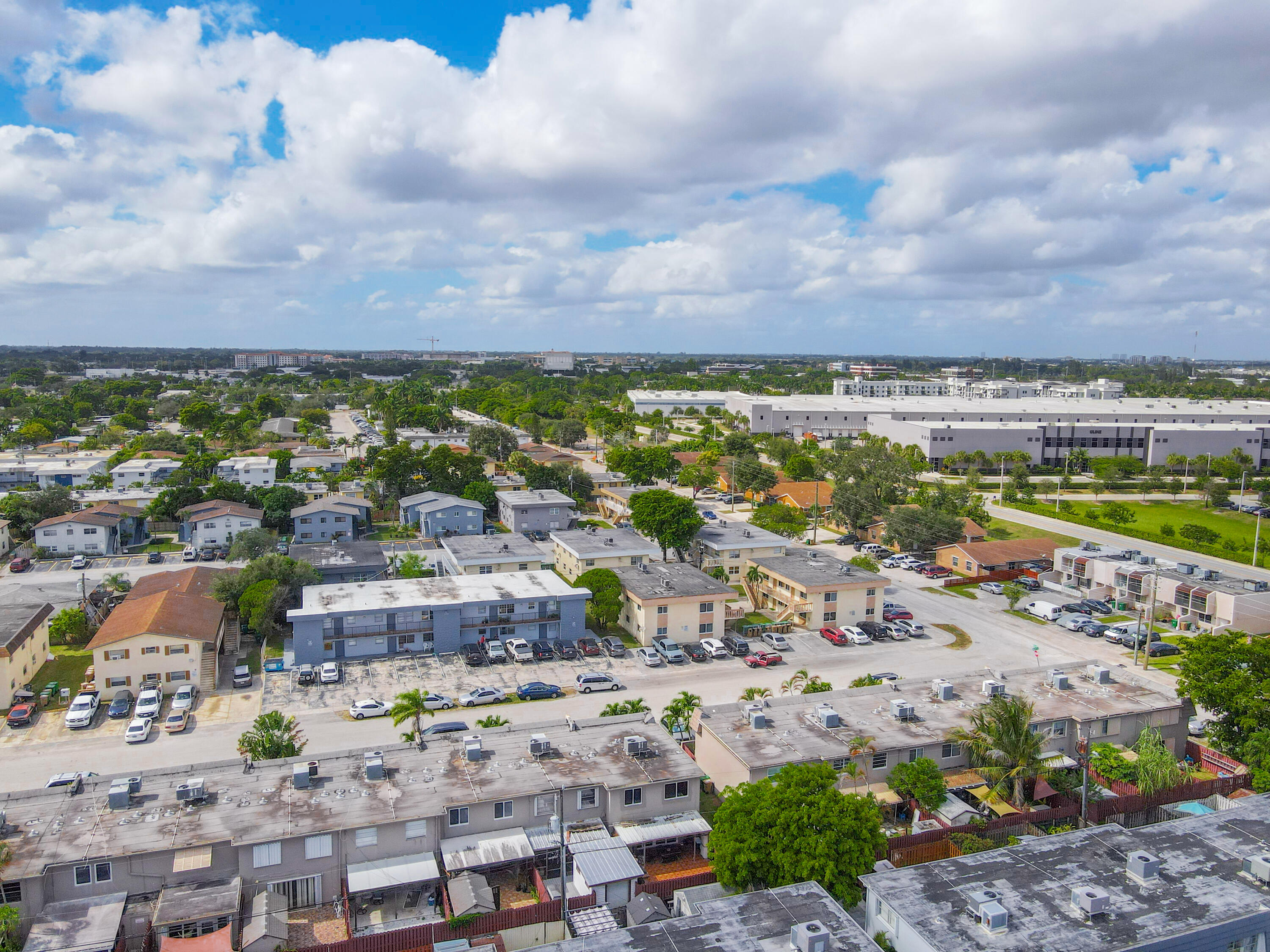 3672 Southwest 59th Terrace, Unit 73 Davie, FL 33314 - Photo 32 of 39 a view of a city
