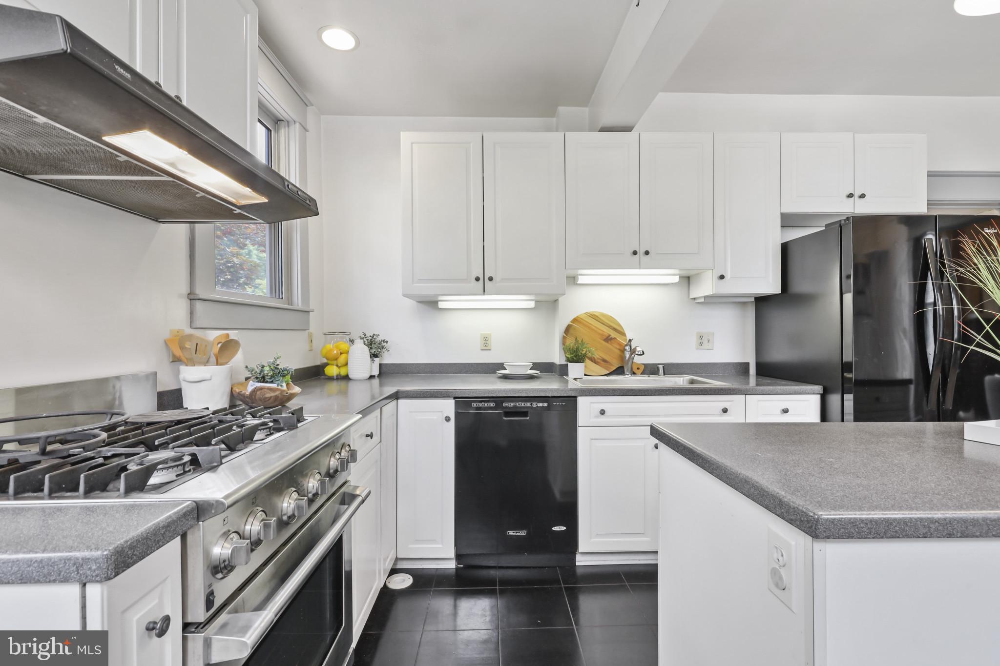 600 Dunkirk Road Baltimore, MD 21212 - Photo 17 of 52