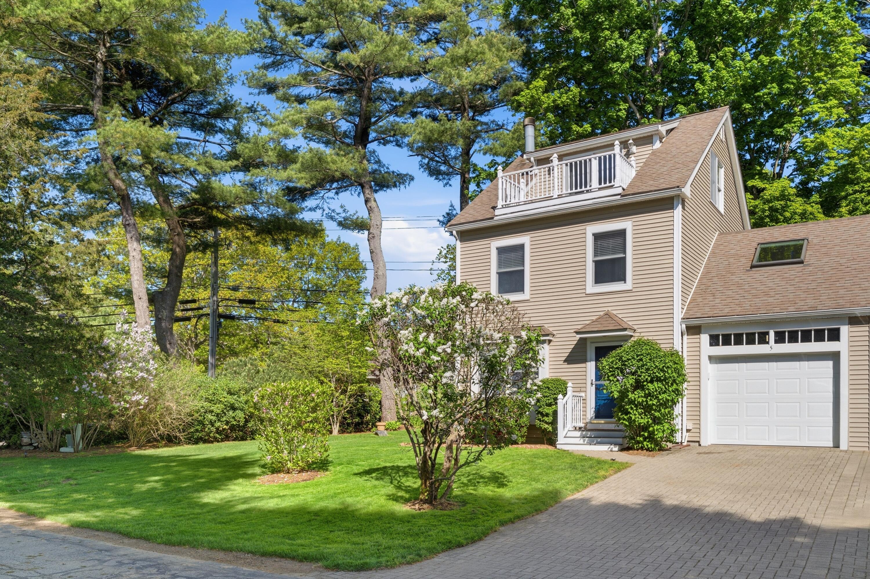 5 Yorke Ridge Way, Unit 5 York, ME 03909 - Photo 4 of 52 5 Yorke Ridge Way York ME-11