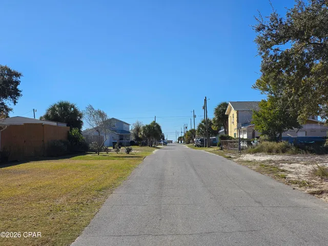 $225,000 | 5700 Pinetree Avenue, Panama City, FL 32408