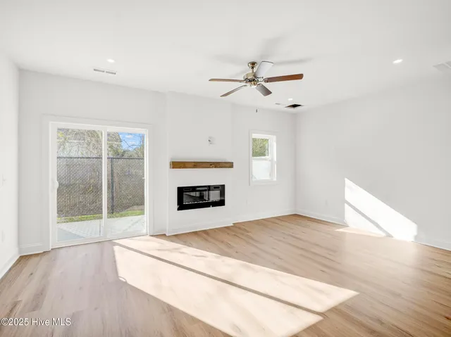 $335,000 | 255 Townhome Lane, Unit 255, Southern Pines, NC 28387