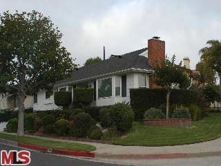 7944 West 80th Street Playa del Rey, CA 90293 - Photo 1 of 1 Gallery Image 1