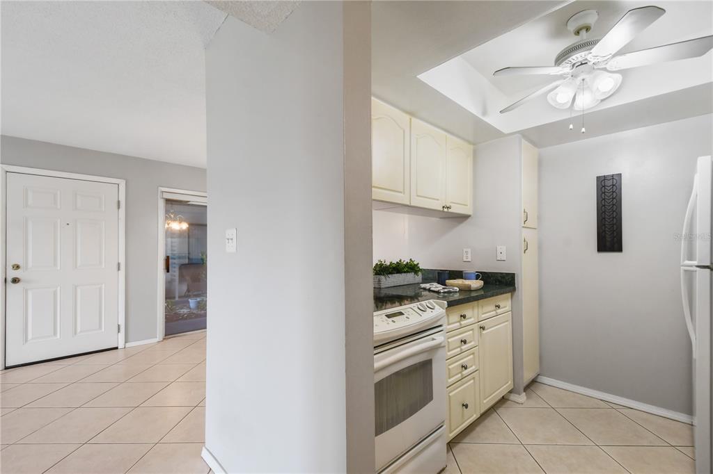 1935 South Conway Road, Unit M3 Orlando, FL 32812 - Photo 12 of 25 Gallery Image 12