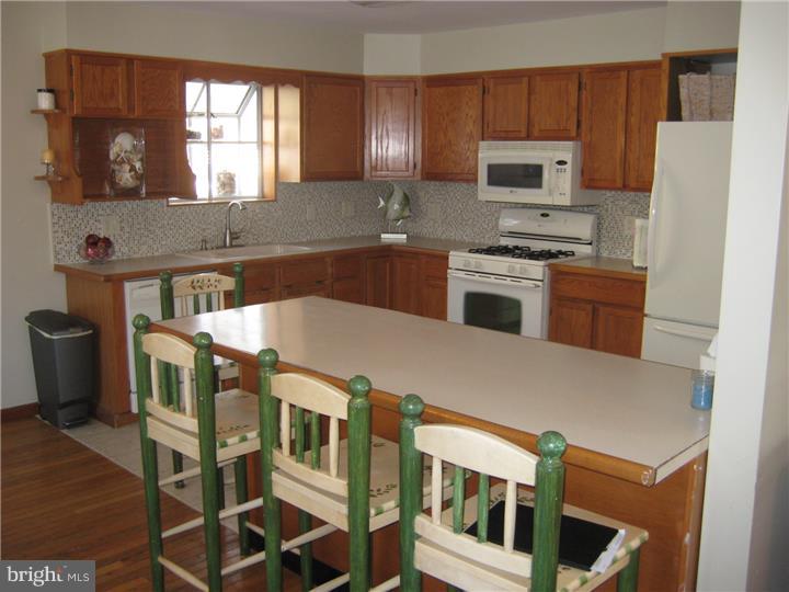 273 East Browning Road Bellmawr, NJ 08031 - Photo 4 of 17 Kitchen