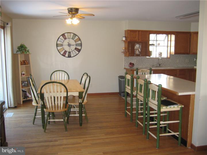 273 East Browning Road Bellmawr, NJ 08031 - Photo 5 of 17 Kitchen