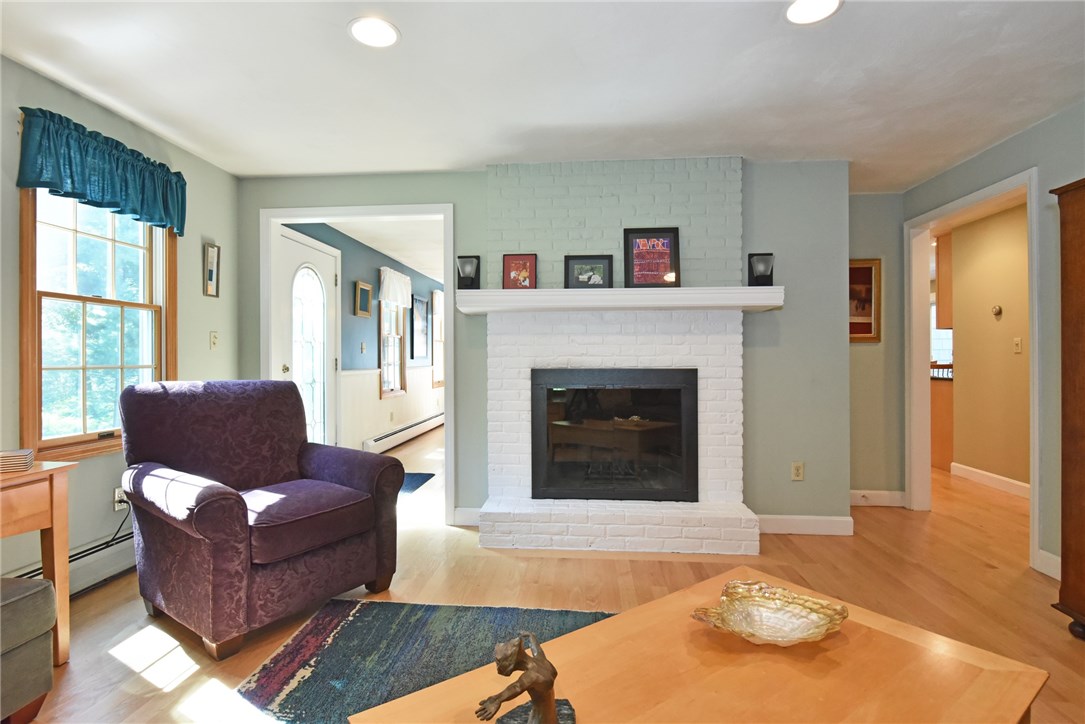 15 Liberty Church Road Exeter, RI 02822 - Photo 4 of 35 Living Room