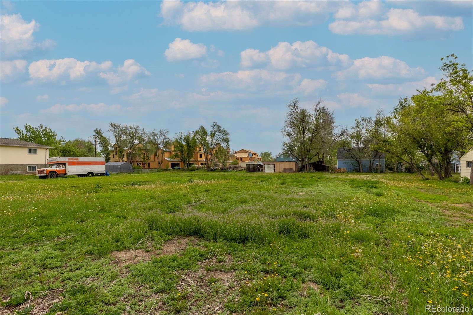 5140 Dover Street Arvada, CO 80002 - Photo 3 of 16