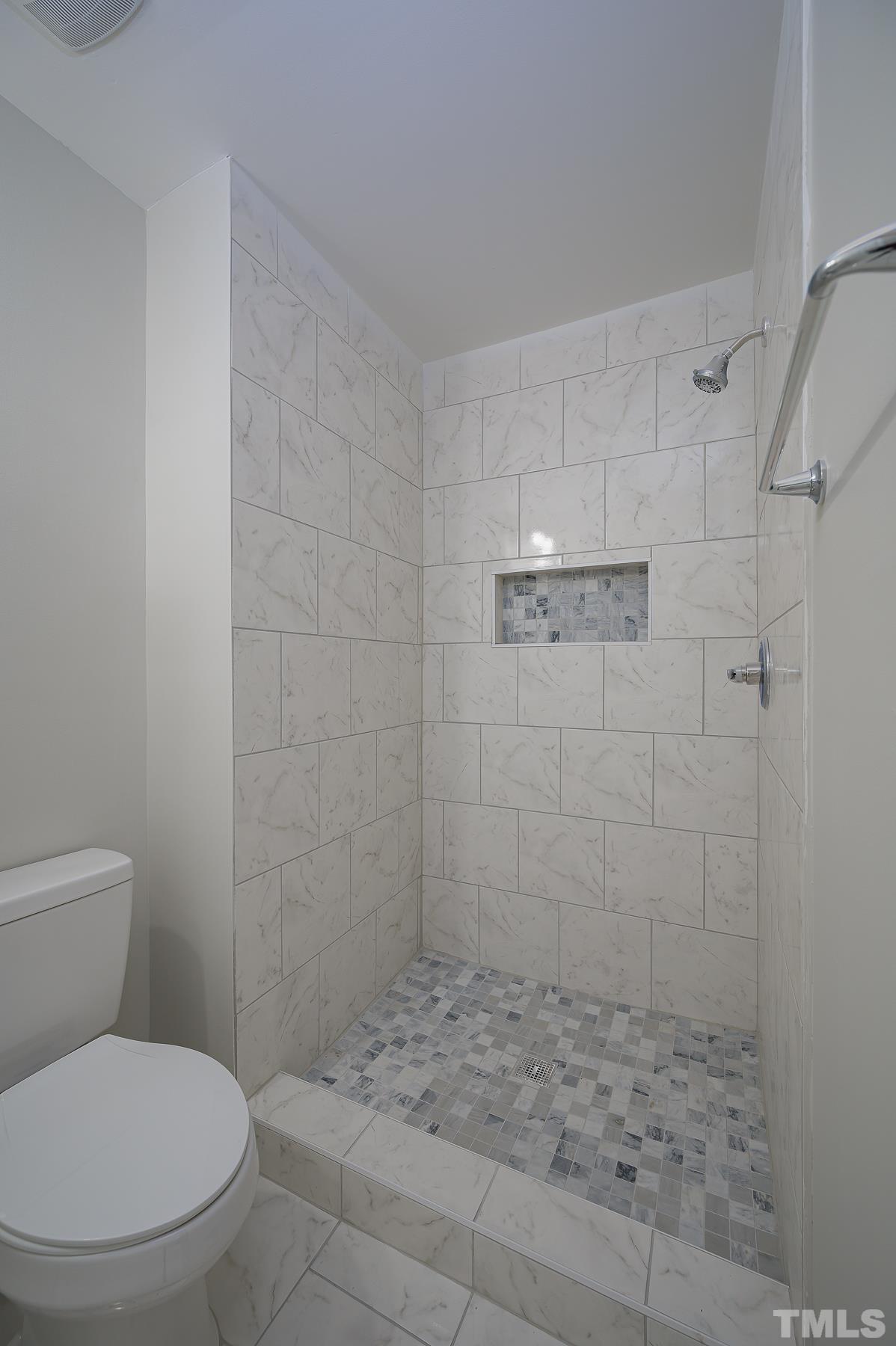 209 Ranch Road Clayton, NC 27520 - Photo 12 of 17 Gallery Image 12