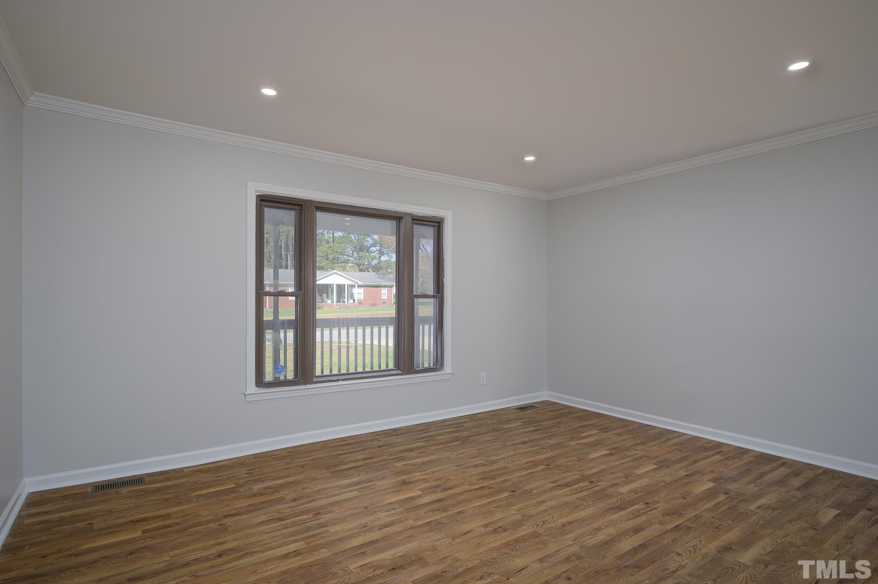 209 Ranch Road Clayton, NC 27520 - Photo 4 of 17 Gallery Image 4