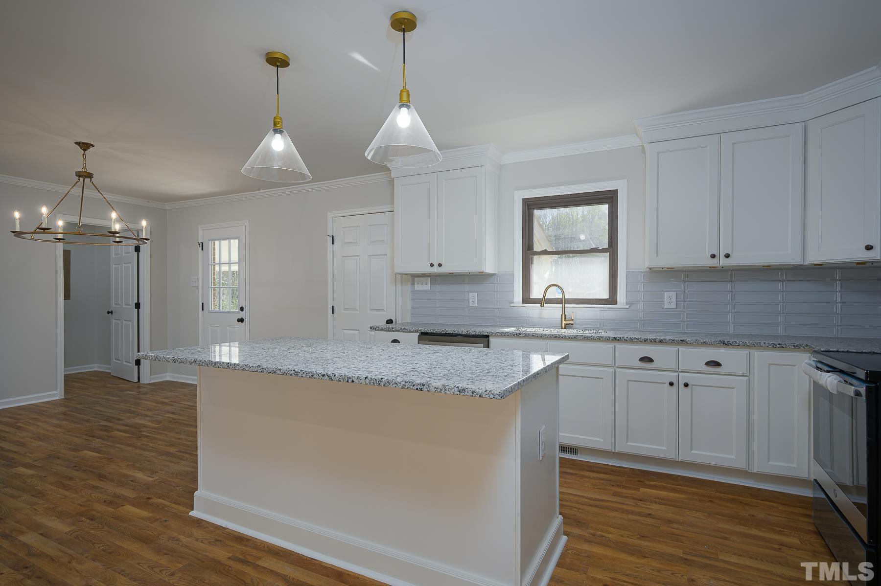 209 Ranch Road Clayton, NC 27520 - Photo 6 of 17 Gallery Image 6