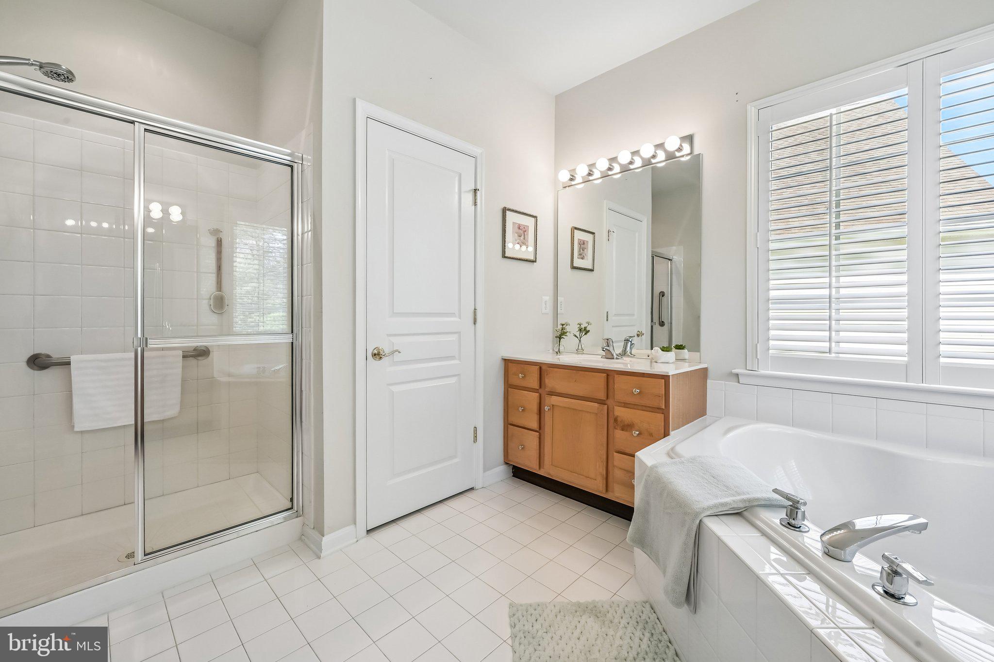 15 Shipps Way Delanco, NJ 08075 - Photo 19 of 24 Primary Bath