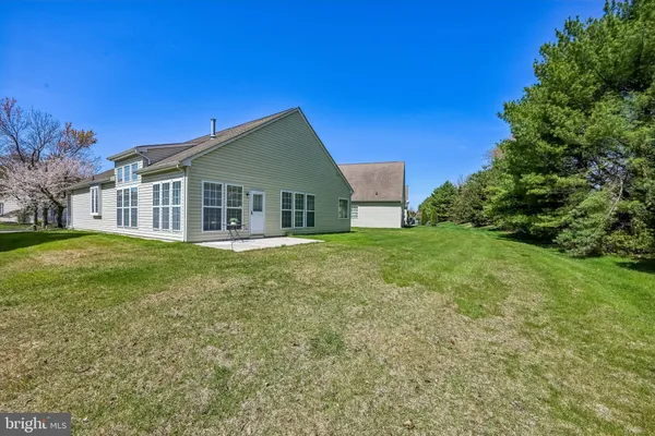 $437,500 | 15 Shipps Way, Delanco, NJ 08075