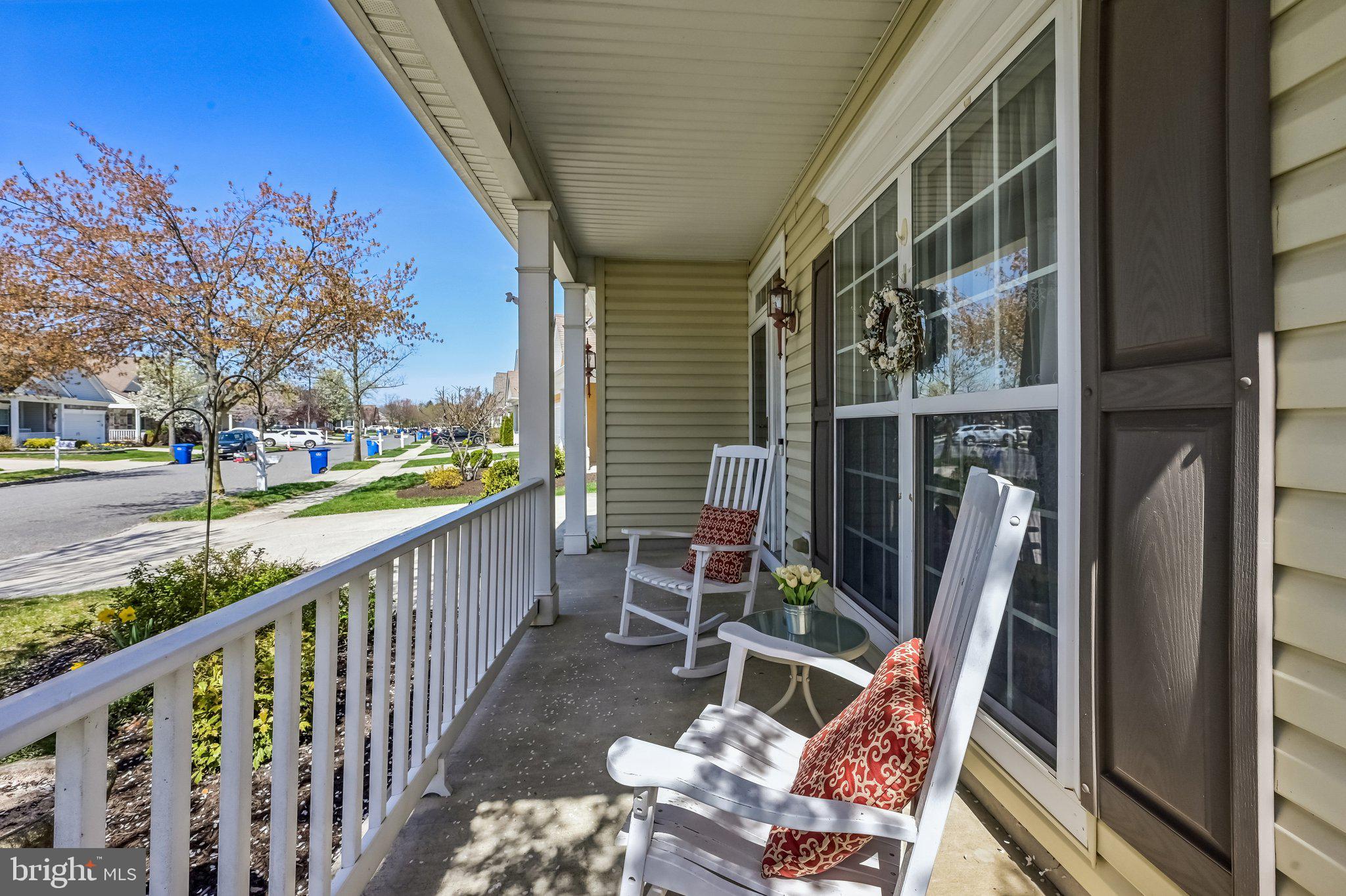 15 Shipps Way Delanco, NJ 08075 - Photo 3 of 24 Front Porch