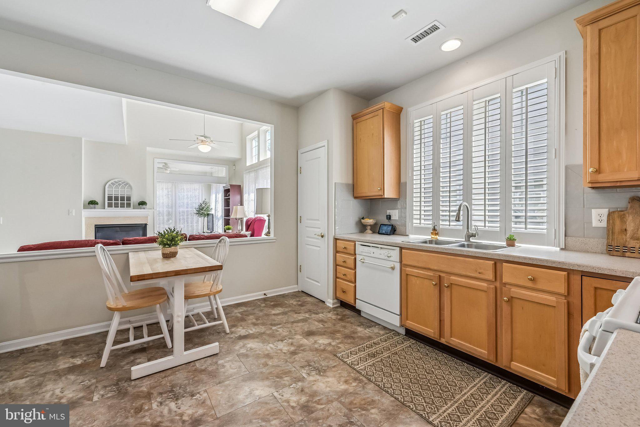 15 Shipps Way Delanco, NJ 08075 - Photo 10 of 24 Kitchen