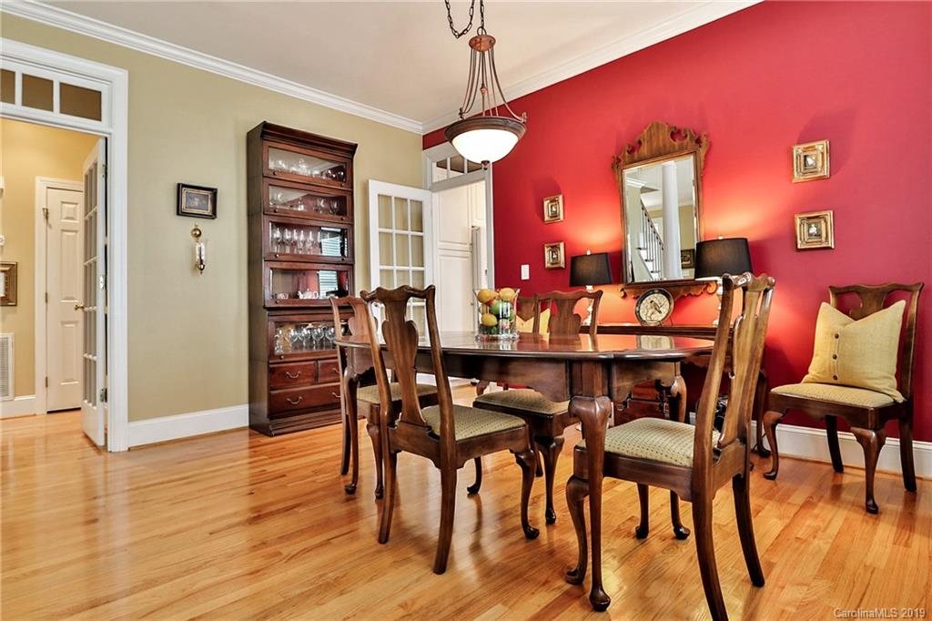 2120 Club Road Charlotte, NC 28205 - Photo 11 of 30 Gallery Image 11