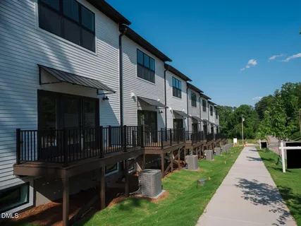 $549,000 | 1503 Core Pointe Court, Raleigh, NC 27603