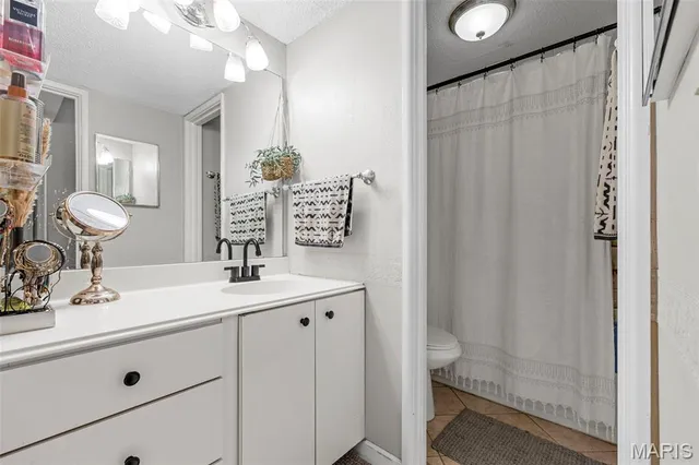 $190,000 | 10429 Corbeil Drive, Unit 60, St. Louis, MO 63146