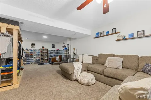 $190,000 | 10429 Corbeil Drive, Unit 60, St. Louis, MO 63146