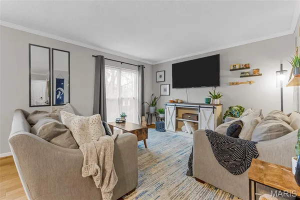 $190,000 | 10429 Corbeil Drive, Unit 60, St. Louis, MO 63146
