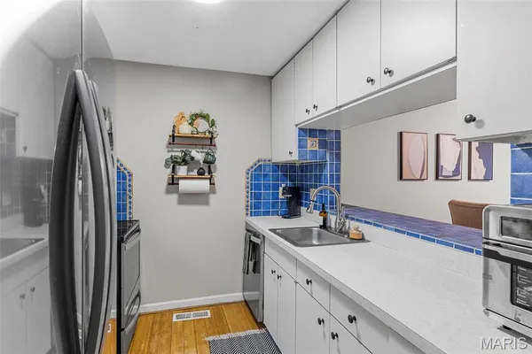 $190,000 | 10429 Corbeil Drive, Unit 60, St. Louis, MO 63146
