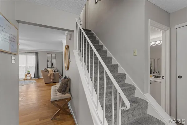 $190,000 | 10429 Corbeil Drive, Unit 60, St. Louis, MO 63146