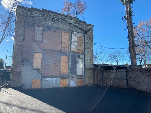 $314,900 | 1027 2nd Avenue, Schenectady, NY 12303