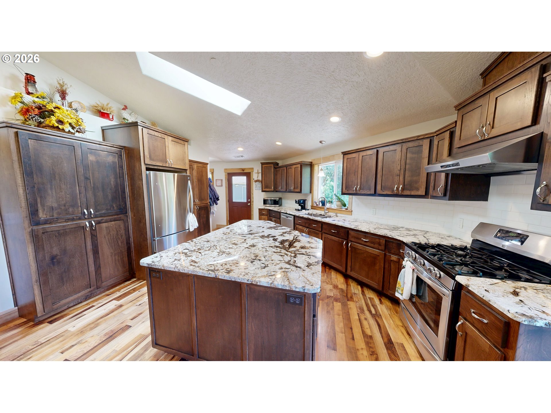 17638 Lewis Creek Road Brookings, OR 97415 - Photo 6 of 48